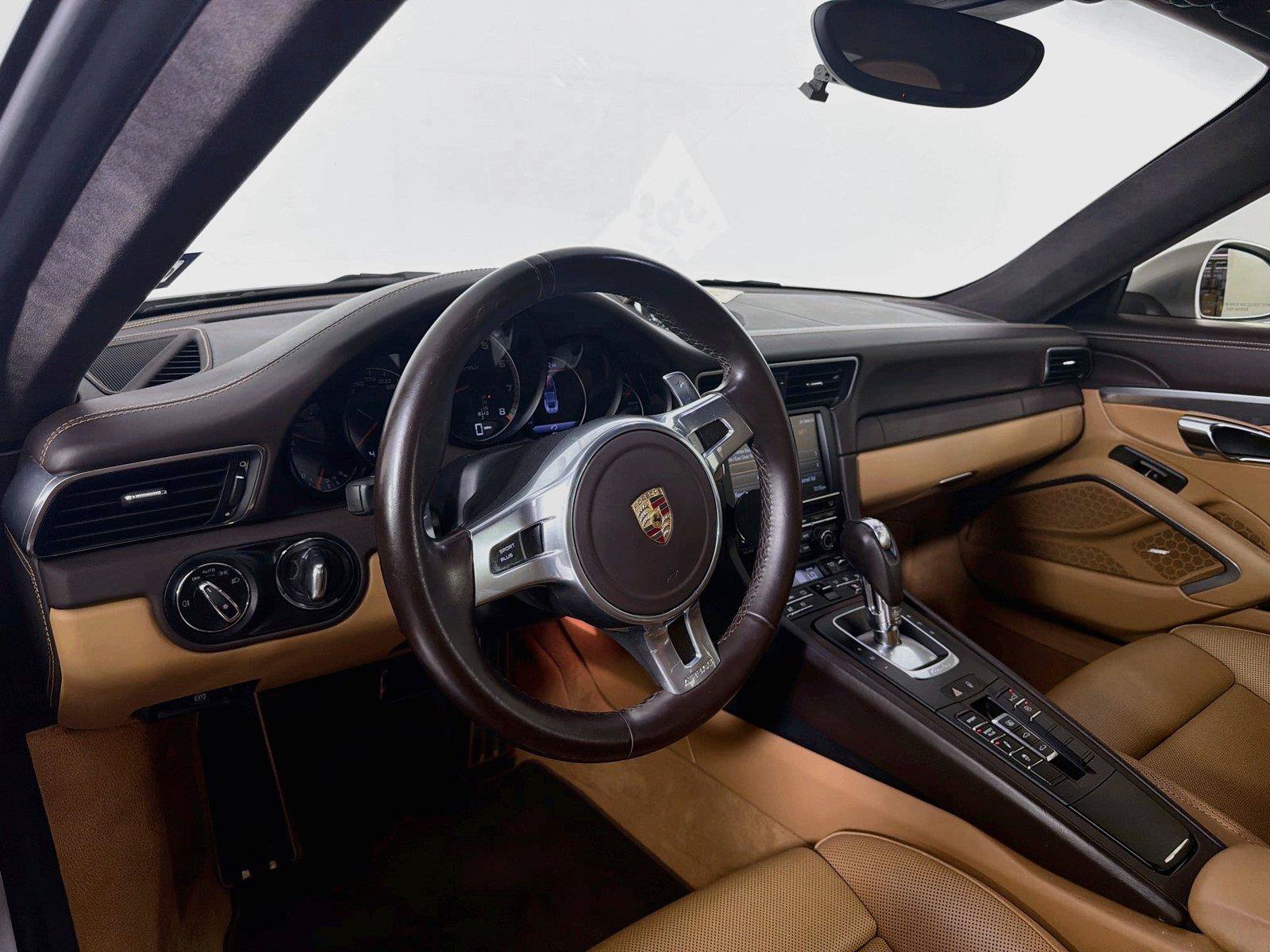 Used 2015 Porsche 911 Turbo AWD/4WD image 4