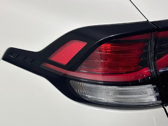 Used 2024 Kia Sportage LX FWD image 32