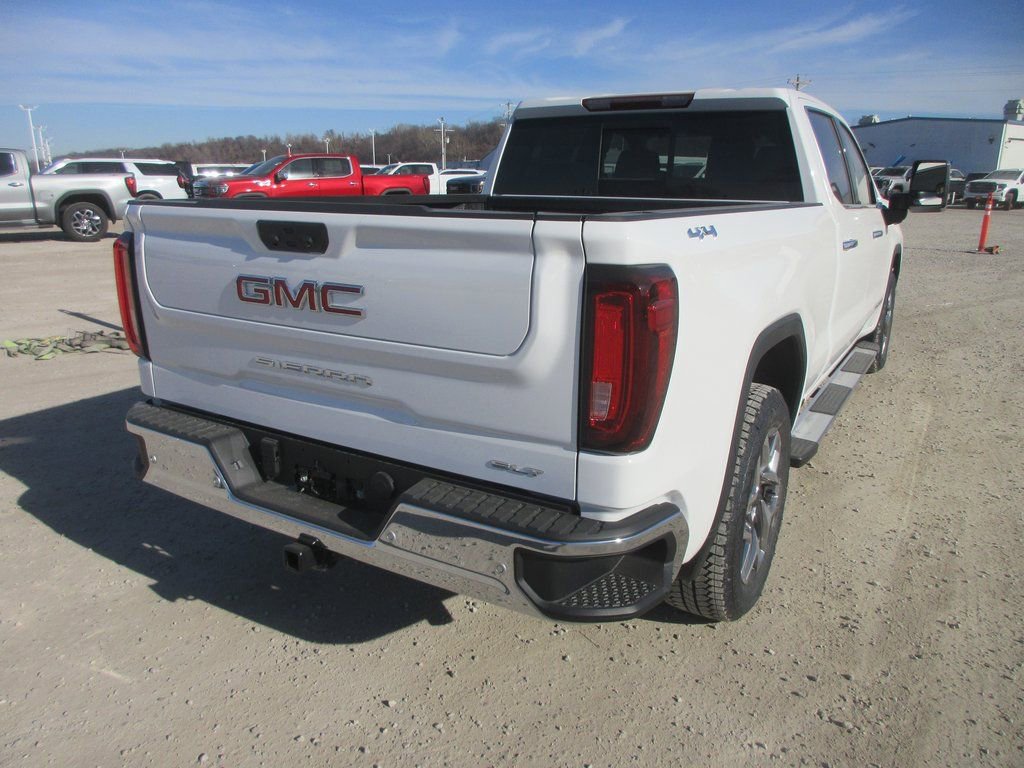 New 2026 GMC Sierra 1500 SLT w/ SLT Premium Plus Package image 5