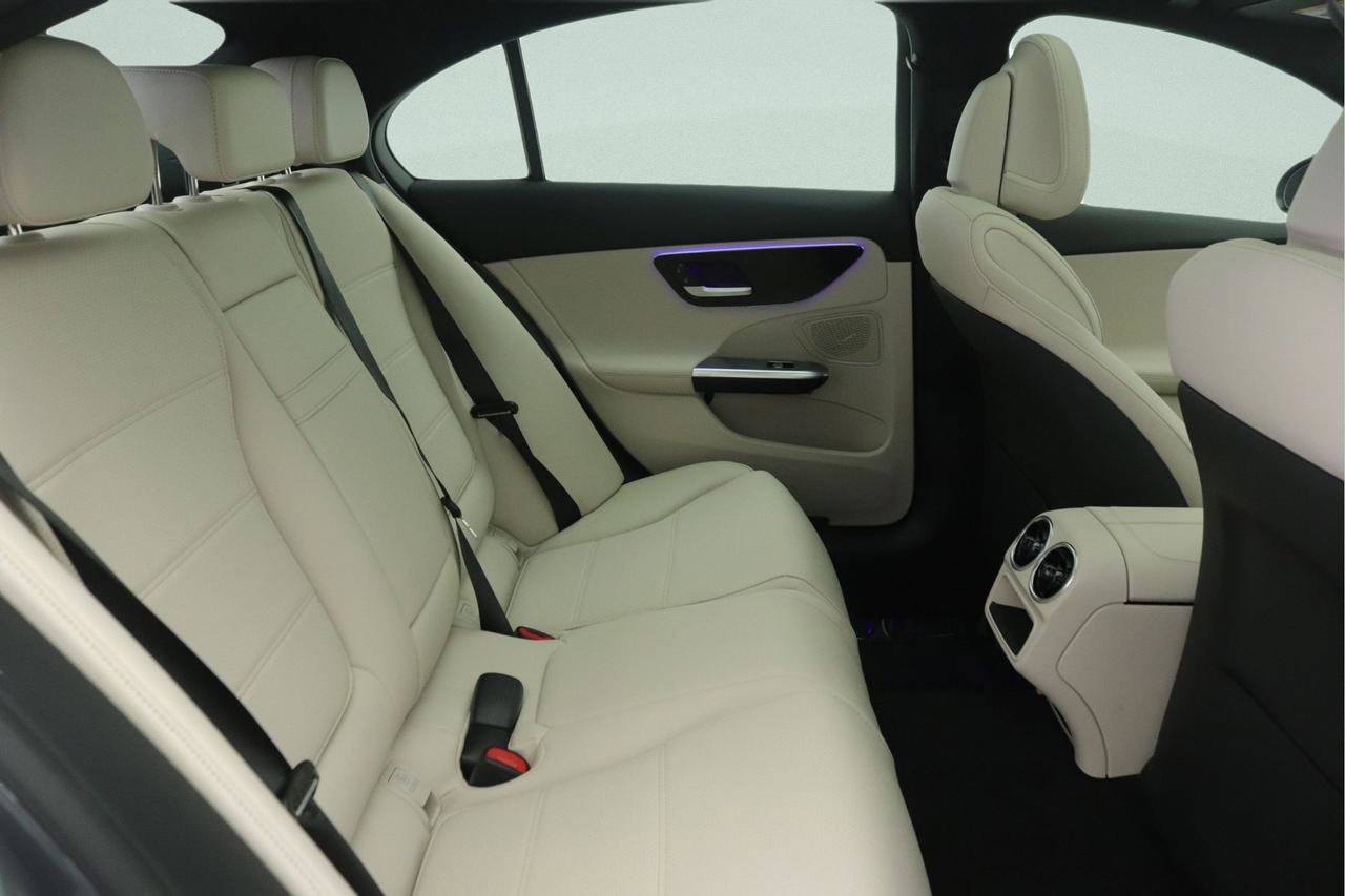 New 2026 Mercedes-Benz C 300 Sedan image 8