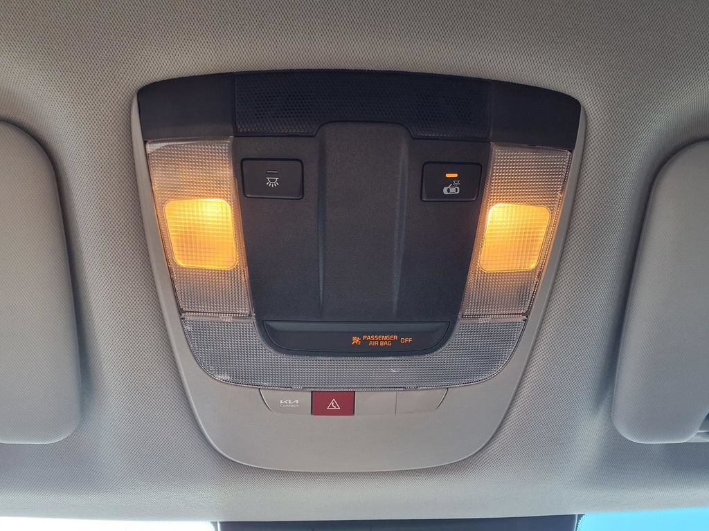 Certified 2026 Kia Sportage LX FWD image 11