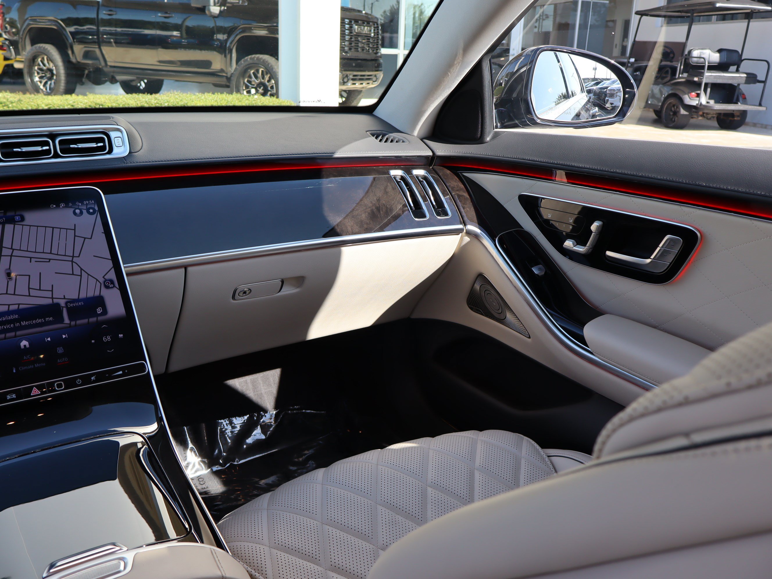 Used 2023 Mercedes-Benz S 500 4MATIC image 14