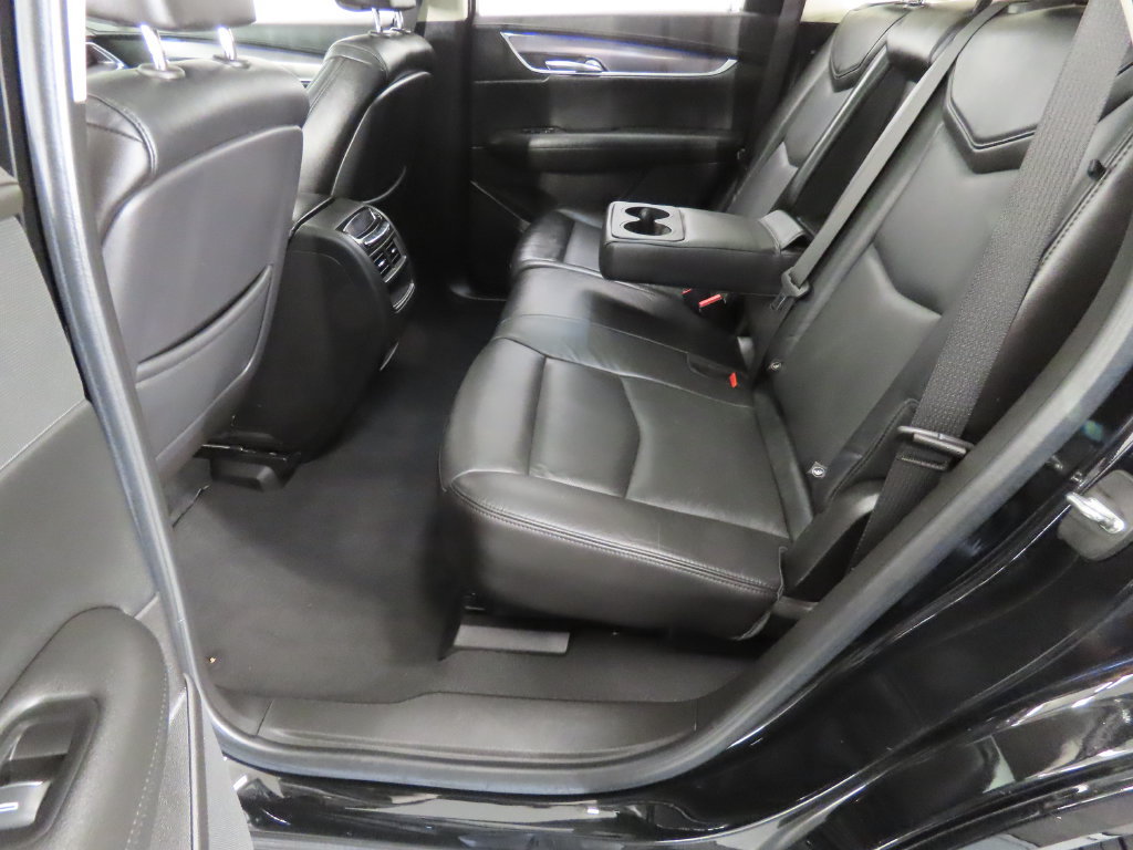 Used 2018 Cadillac XT5 Premium Luxury AWD/4WD image 44