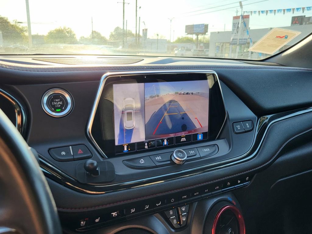 Used 2022 Chevrolet Blazer RS w/ Enhanced Convenience Package image 28