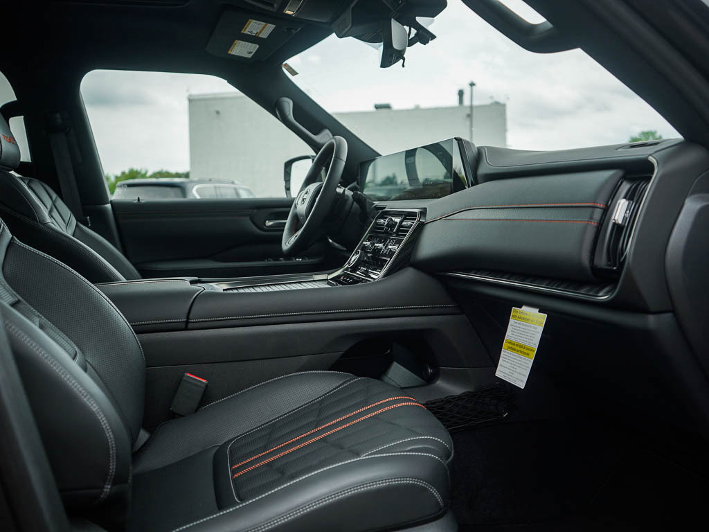 New 2026 Nissan Armada PRO-4X AWD/4WD image 11