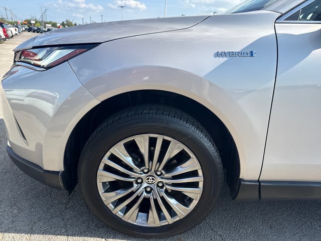 Used 2021 Toyota Venza Limited w/ Advanced Technology Package AWD/4WD image 10