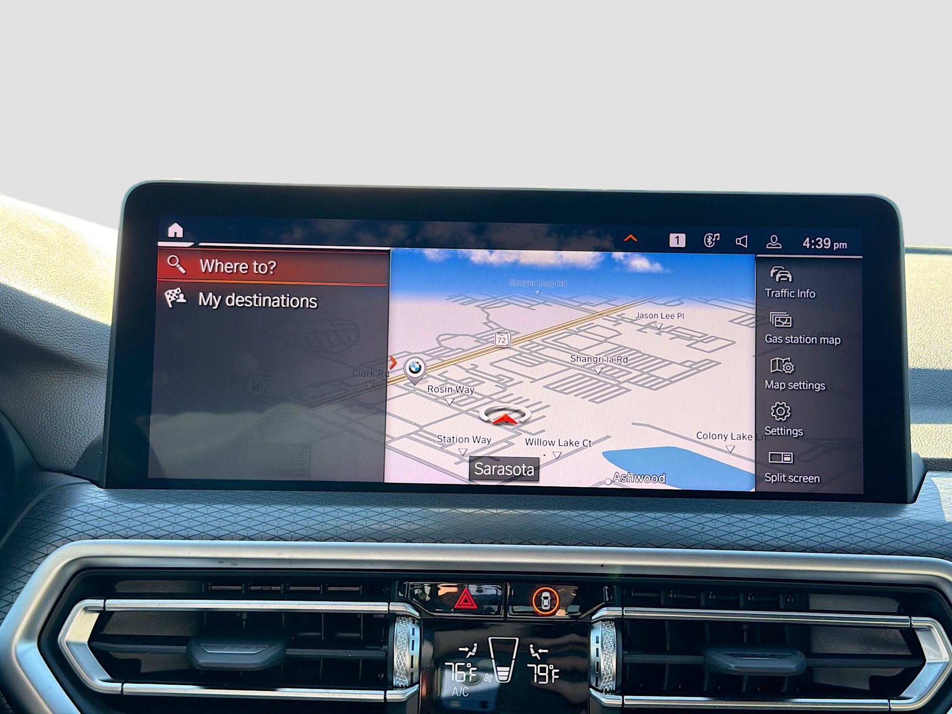 Certified 2025 BMW X4 xDrive30i image 34