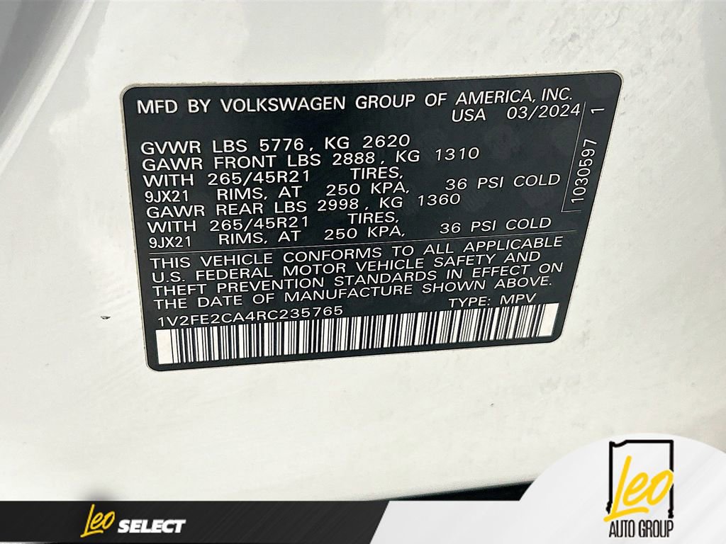 Used 2024 Volkswagen Atlas Cross Sport SEL Premium R-Line image 34