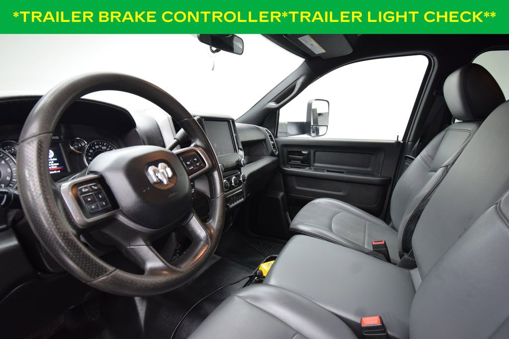 Used 2022 RAM 3500 Tradesman image 11