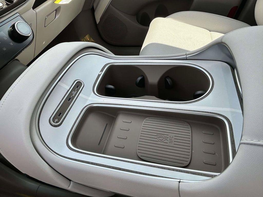New 2026 Hyundai Palisade SEL Premium FWD image 45