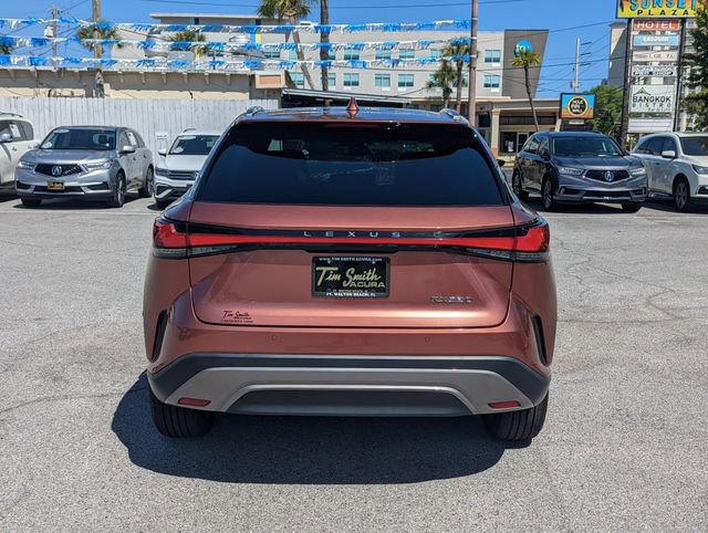 Used 2023 Lexus RX 350 FWD w/ Cold Area Package image 5