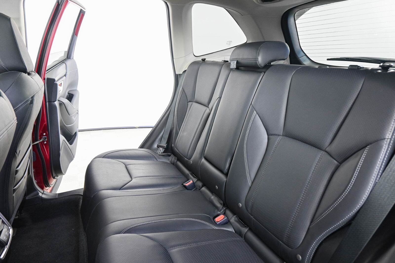 Used 2020 Subaru Forester Touring AWD/4WD image 22