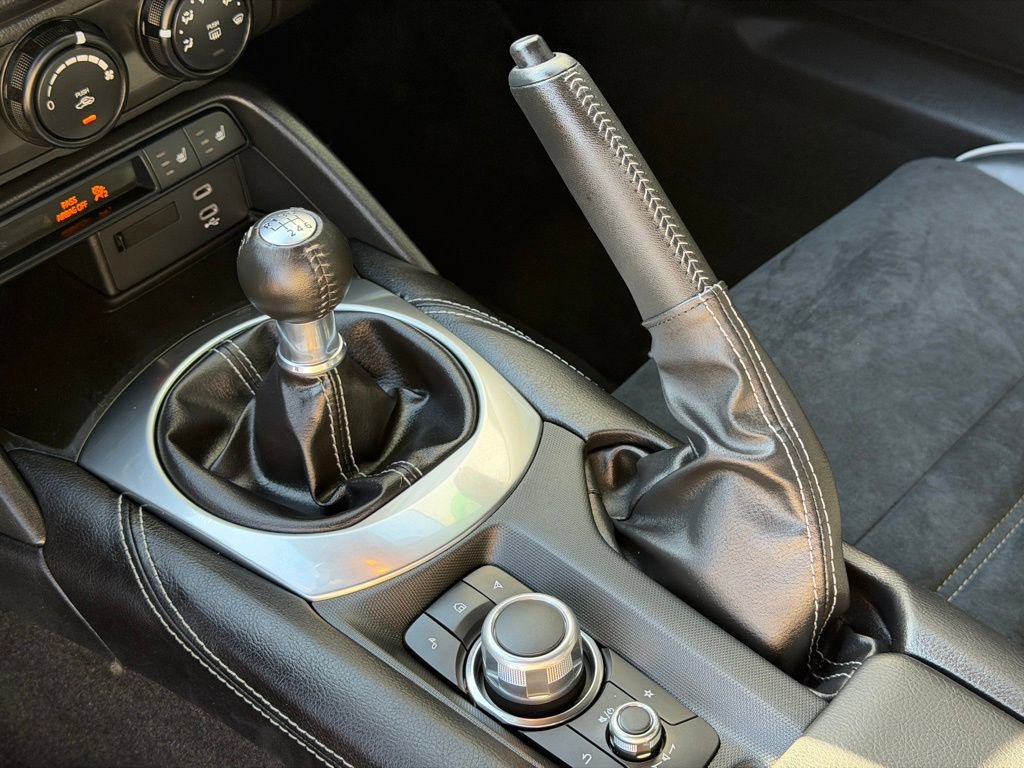 Used 2024 MAZDA MX-5 Miata Club w/ Brembo/BBS Recaro Package image 15