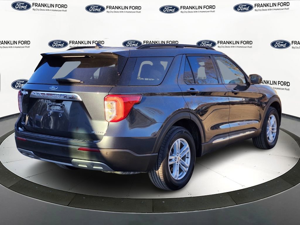 Certified 2022 Ford Explorer XLT w/ Equipment Group 202A image 5
