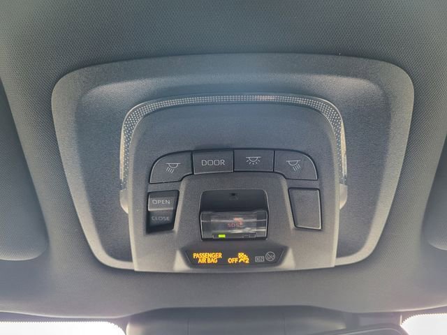 Used 2023 Toyota Crown Limited AWD/4WD image 20
