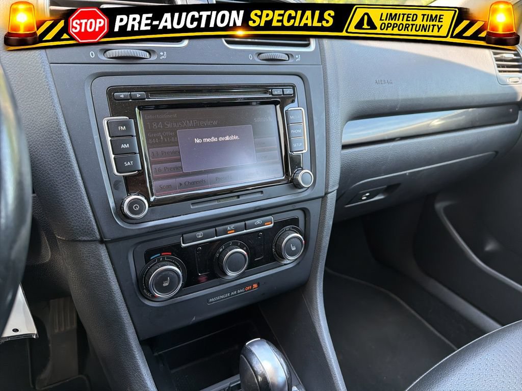 Used 2014 Volkswagen Jetta SE FWD image 43