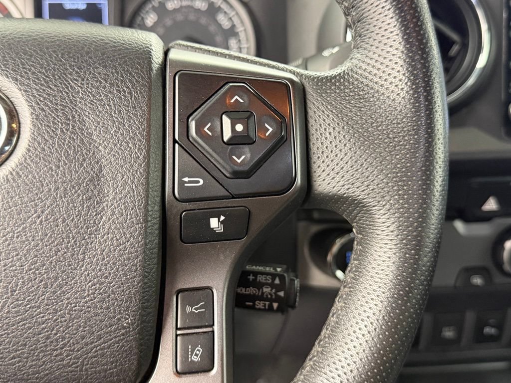 Used 2021 Toyota Tacoma TRD Sport w/ Technology Package RWD image 27