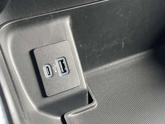 Certified 2022 Ford F150 XLT w/ Equipment Group 302A High image 25