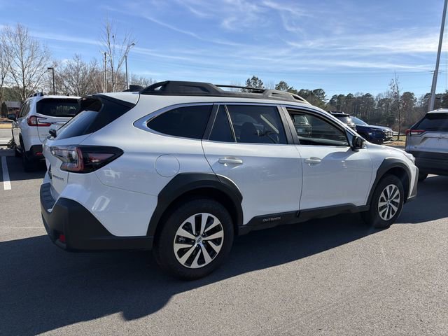 Certified 2025 Subaru Outback Premium image 3