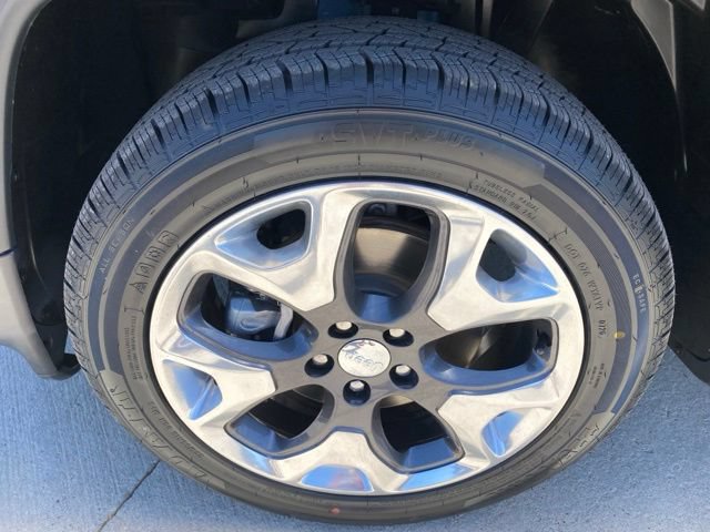 Used 2019 Jeep Compass Limited AWD/4WD image 24