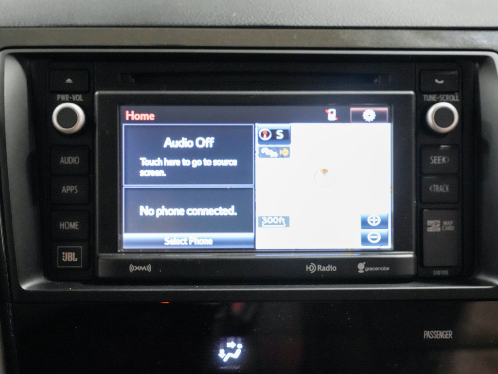 Used 2017 Toyota Sequoia Platinum RWD image 16