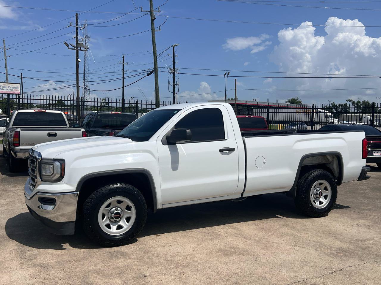 Used 2016 GMC Sierra 1500 2WD Regular Cab image 2