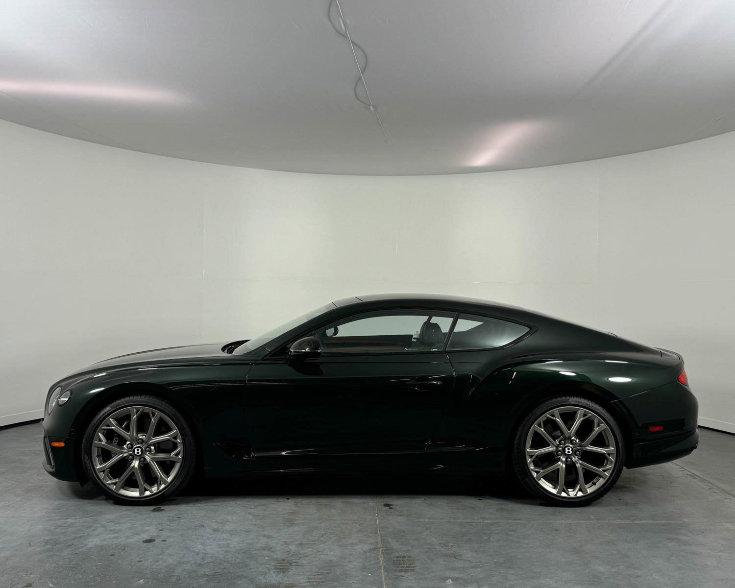 Used 2024 Bentley Continental GT V8 AWD/4WD image 11