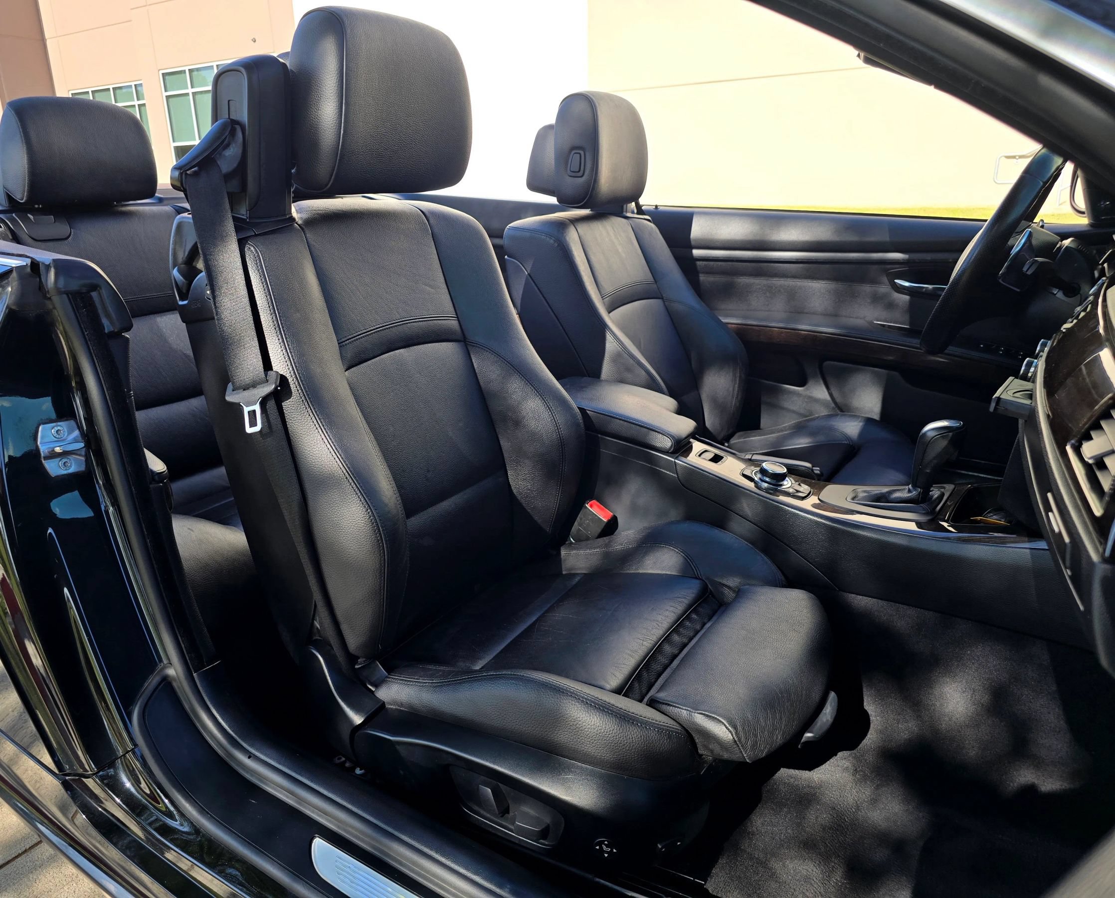 Used 2013 BMW 335i Convertible RWD image 24
