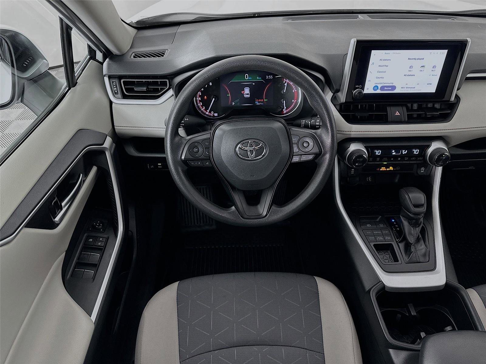 Certified 2024 Toyota RAV4 XLE image 21