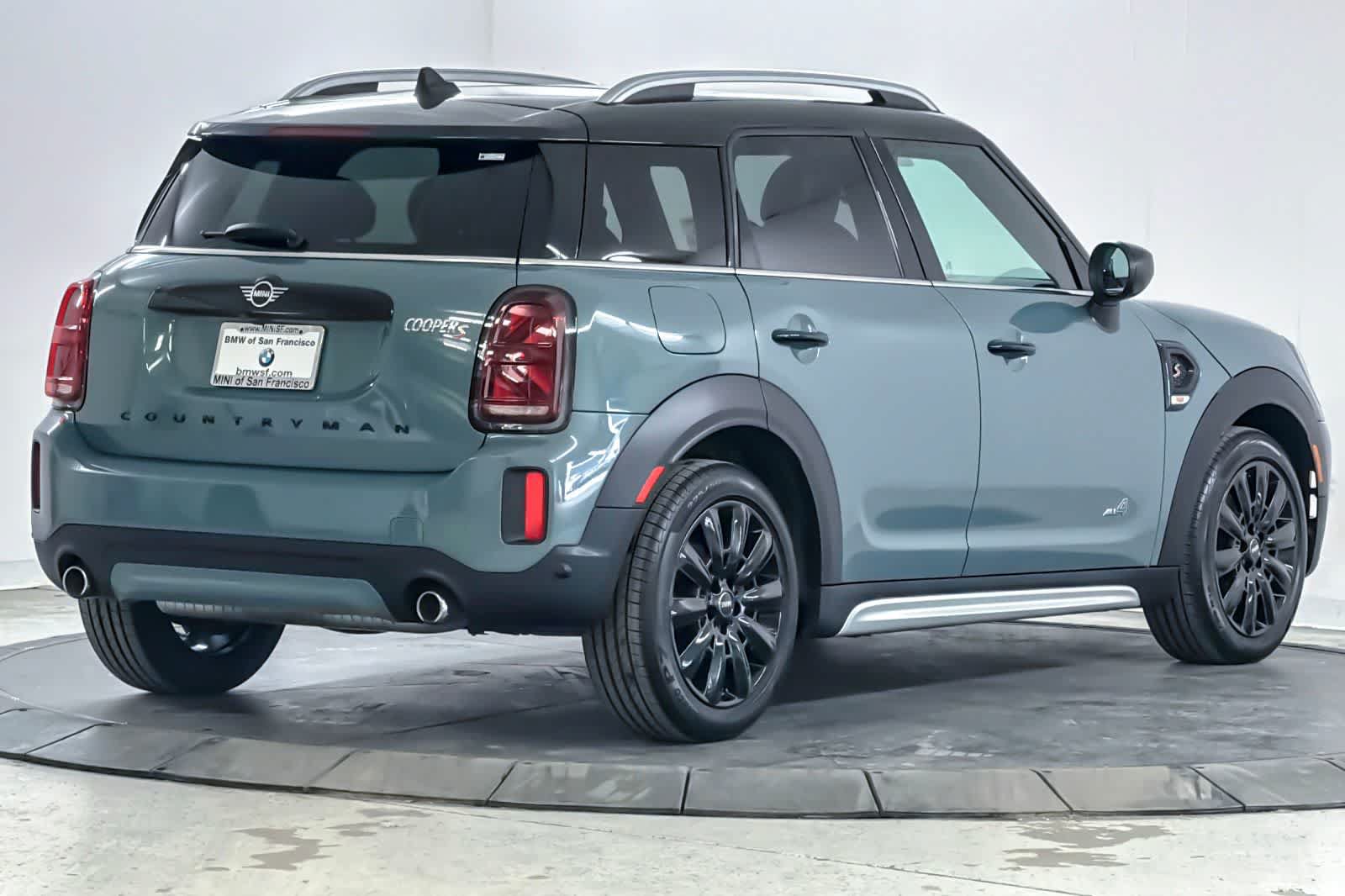 Used 2021 MINI Cooper Countryman S w/ Premium Package AWD/4WD image 2