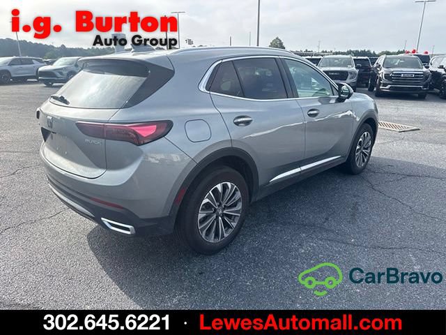Used 2024 Buick Envision Preferred AWD/4WD image 3