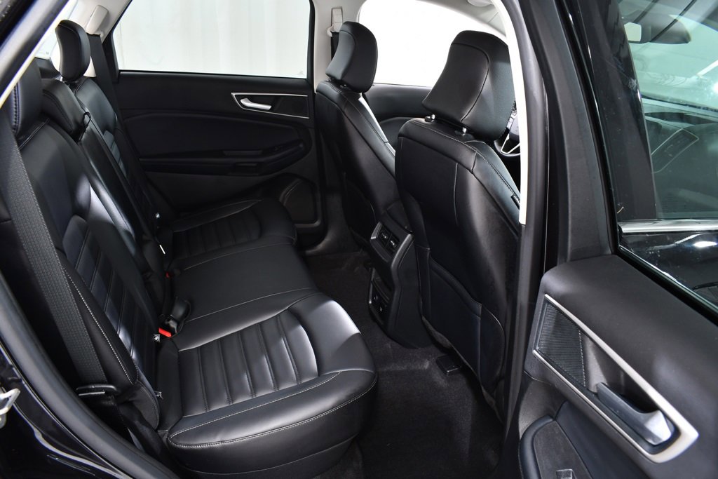 Used 2024 Ford Edge SEL w/ Convenience Package image 19