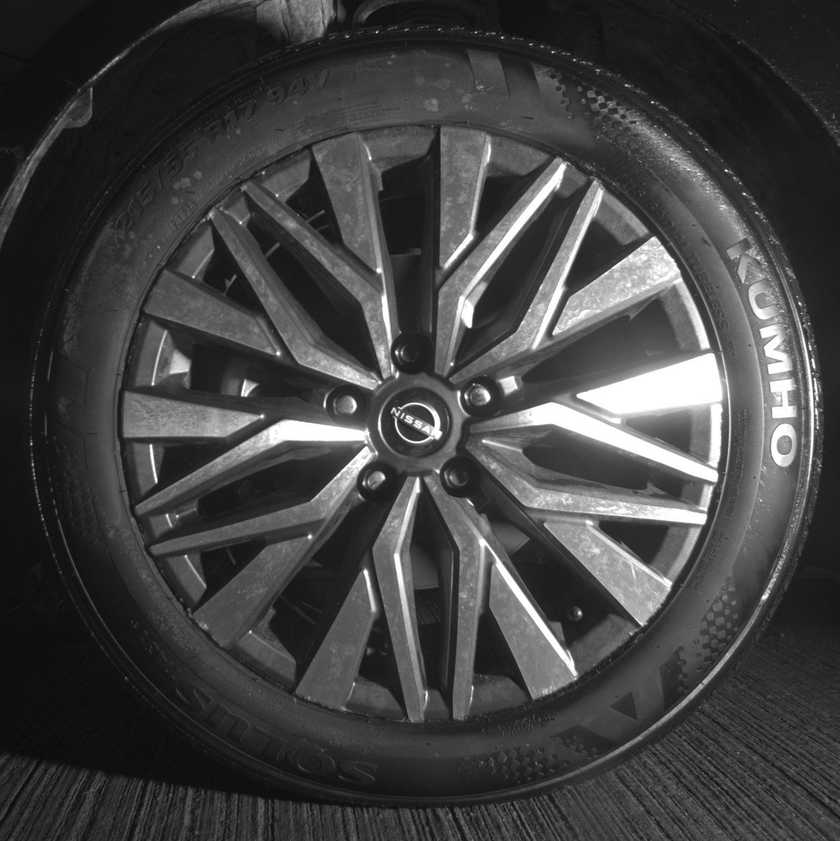 Used 2025 Nissan Altima 2.5 SV image 12