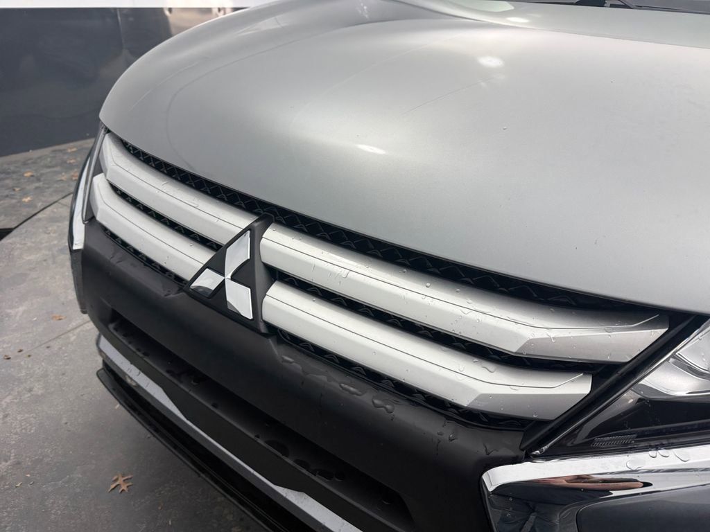 Used 2018 Mitsubishi Eclipse Cross ES image 29
