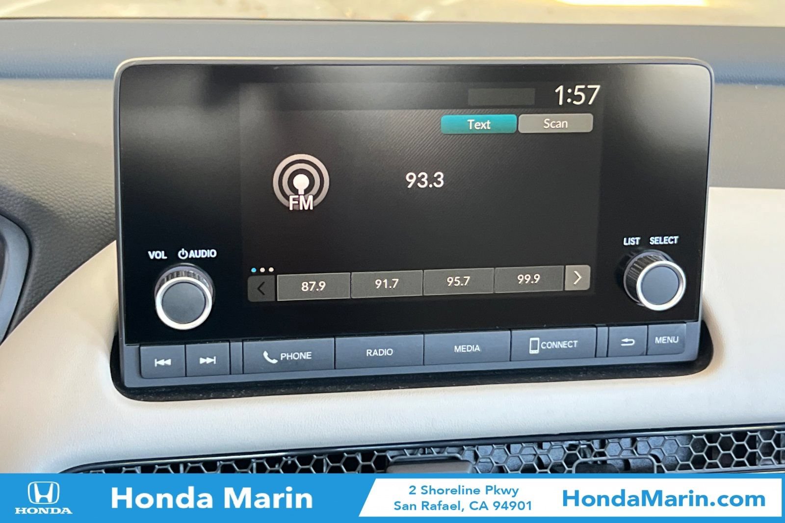 Certified 2025 Honda HR-V LX image 22