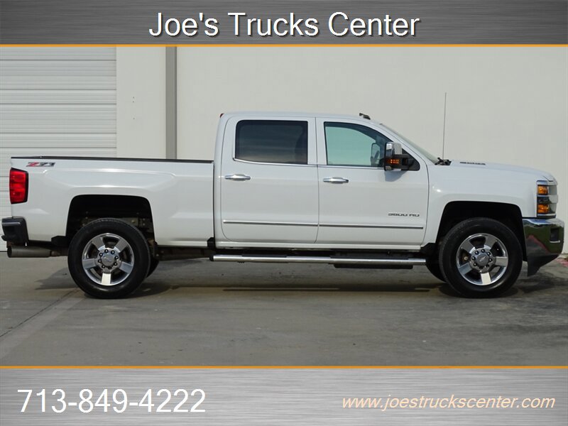 Used 2016 Chevrolet Silverado 3500 LTZ w/ Duramax Plus Package AWD/4WD image 9