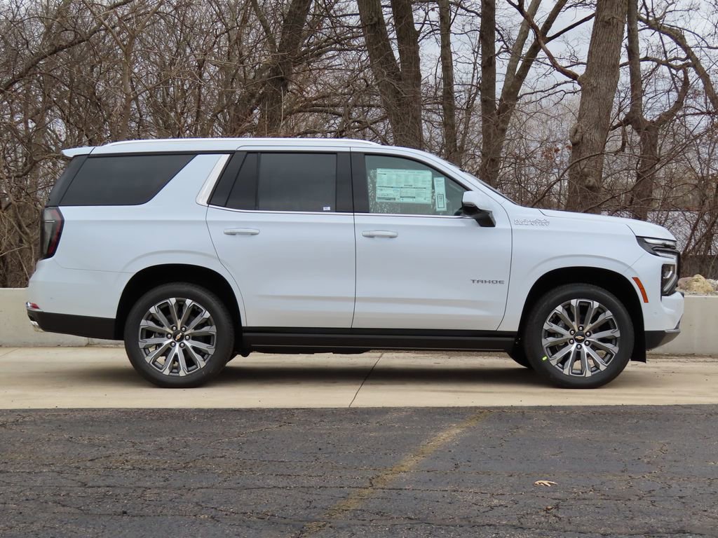 New 2026 Chevrolet Tahoe High Country AWD/4WD image 2