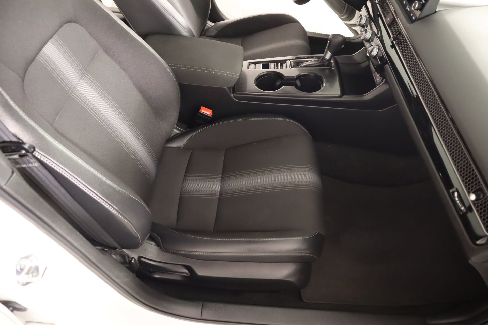 Used 2024 Honda Civic Sport image 12