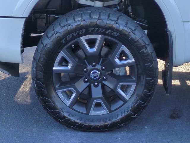 Used 2021 Nissan Titan Platinum Reserve w/ Moonroof Package image 10