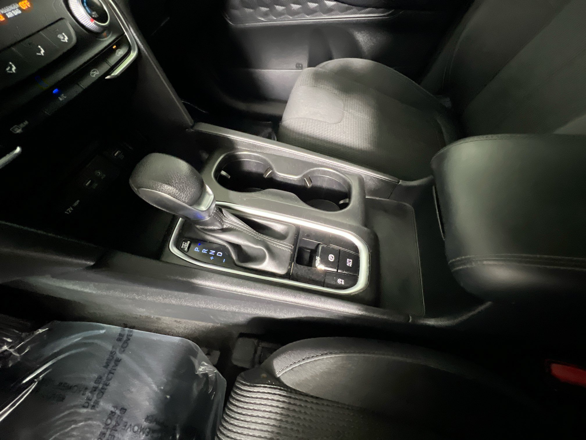 Used 2020 Hyundai Santa Fe SE FWD image 24