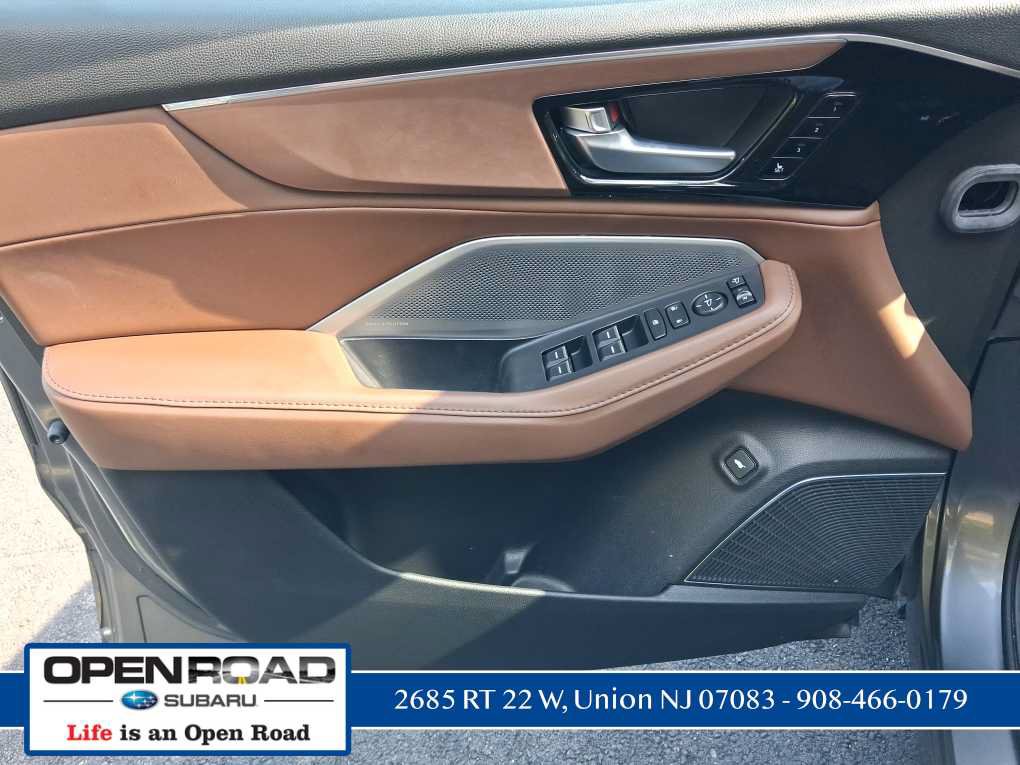 Used 2025 Acura MDX w/ Technology Package AWD/4WD image 28