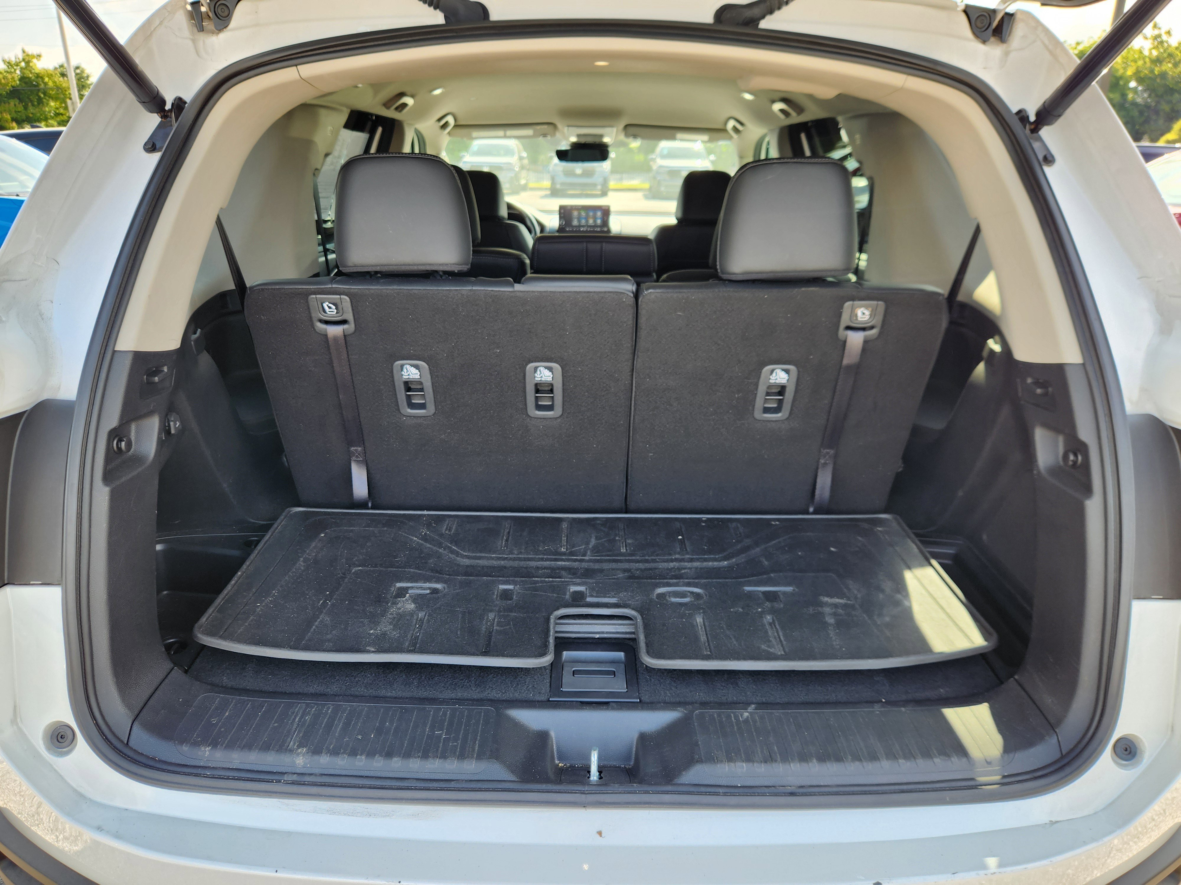 Certified 2025 Honda Pilot EX-L image 19