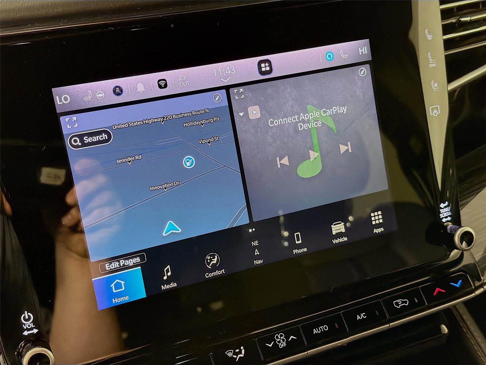 Used 2022 Jeep Wagoneer Series II w/ Rear Seat Video Group 1 image 14