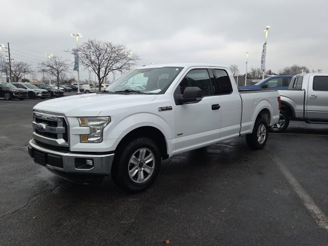 Used 2015 Ford F150 XLT w/ Equipment Group 301A Mid image 11