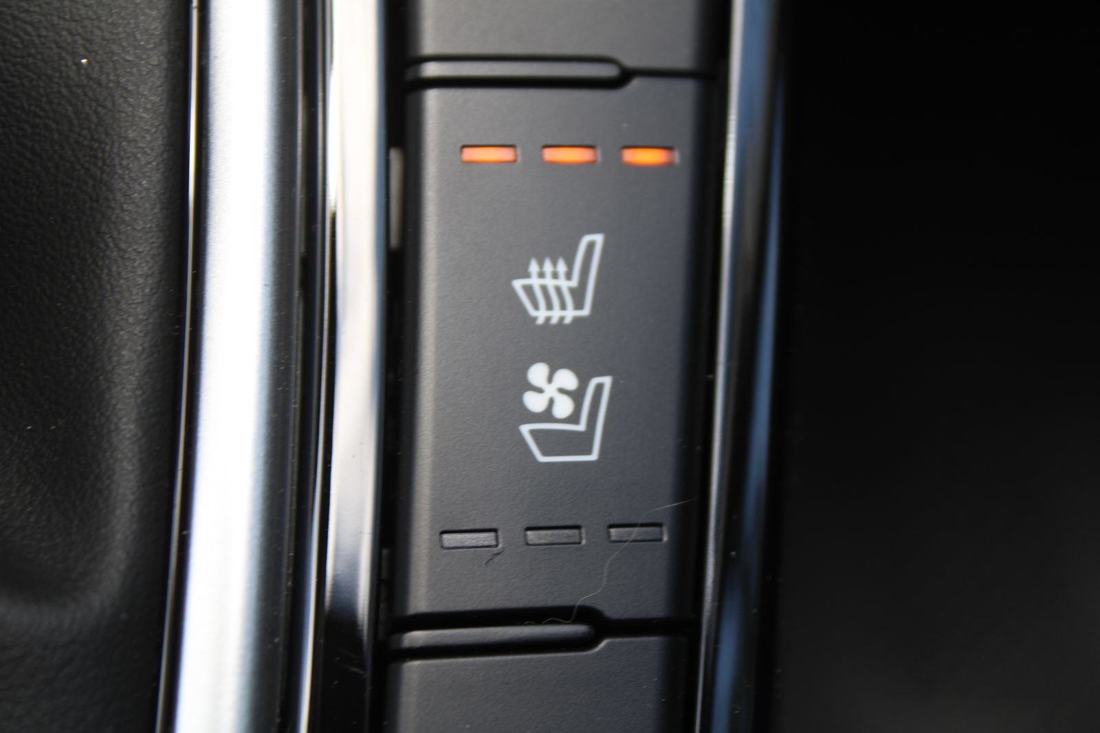 New 2026 Kia Seltos SX w/ SX Sunroof Package AWD/4WD image 38