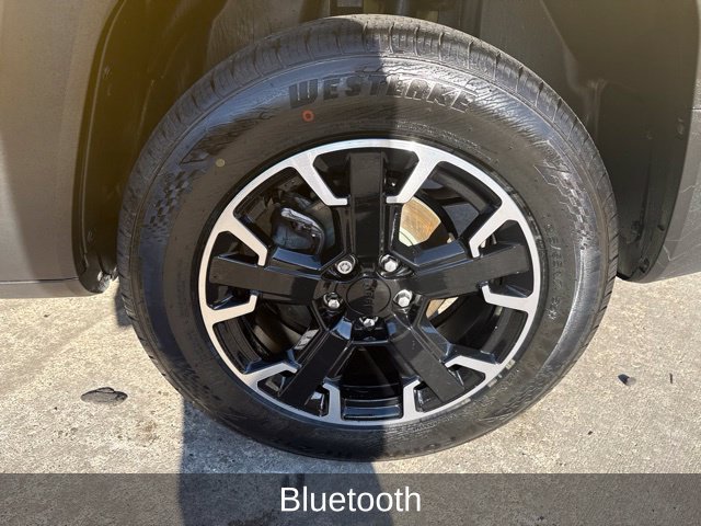 Used 2023 Jeep Renegade Latitude AWD/4WD image 7
