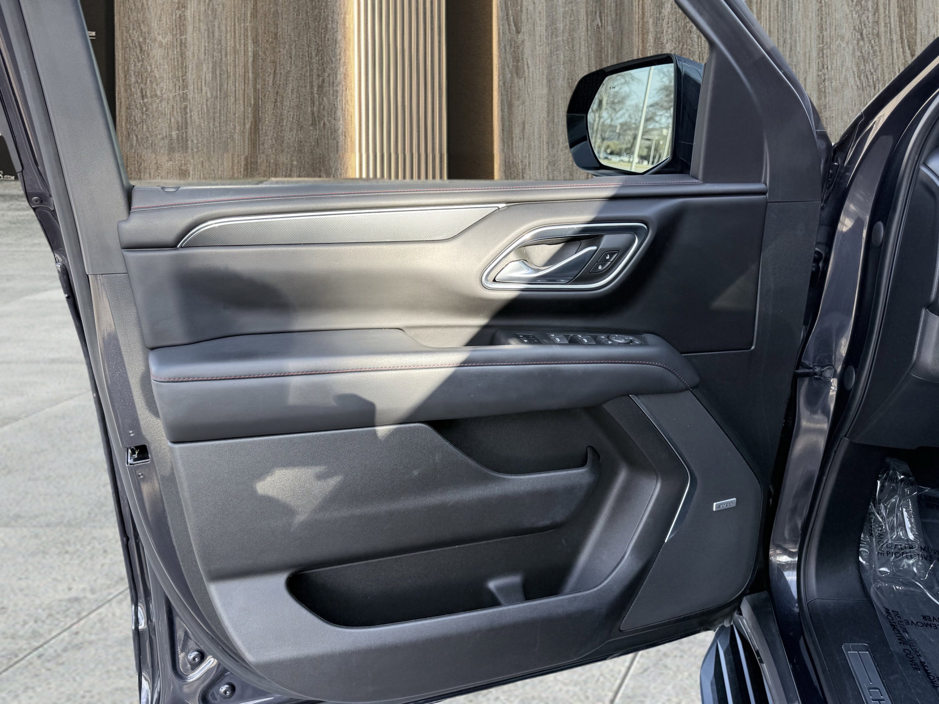 Used 2023 Chevrolet Tahoe RST w/ Luxury Package RWD image 19