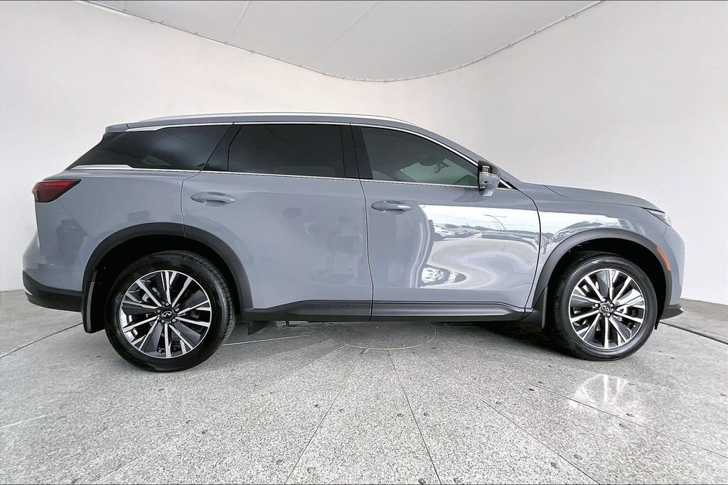 New 2027 INFINITI QX60 Luxe w/ Cargo Package FWD image 8