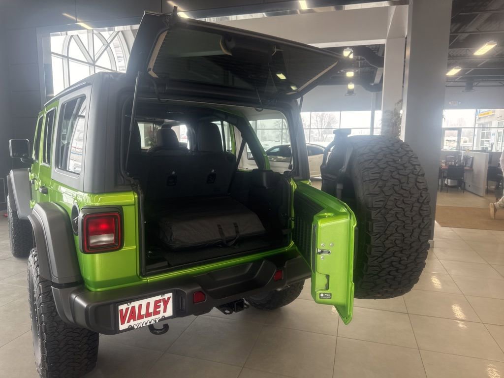 New 2025 Jeep Wrangler Willys image 36