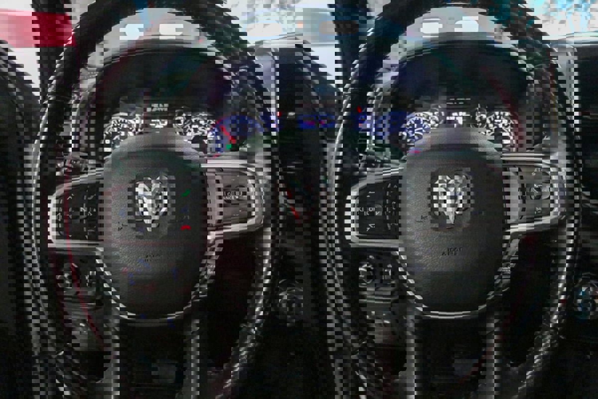 Used 2021 RAM 1500 Big Horn image 16